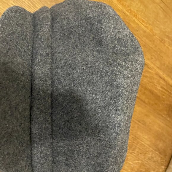 Grey Kangol Hat - Picture 3 of 4